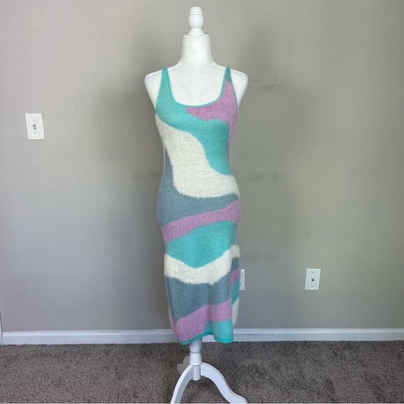 INTERDEE FITTED SWIRL PRINT MIDI DRESS OPEN BACK SIZE SMALL - Picture 2 of 13